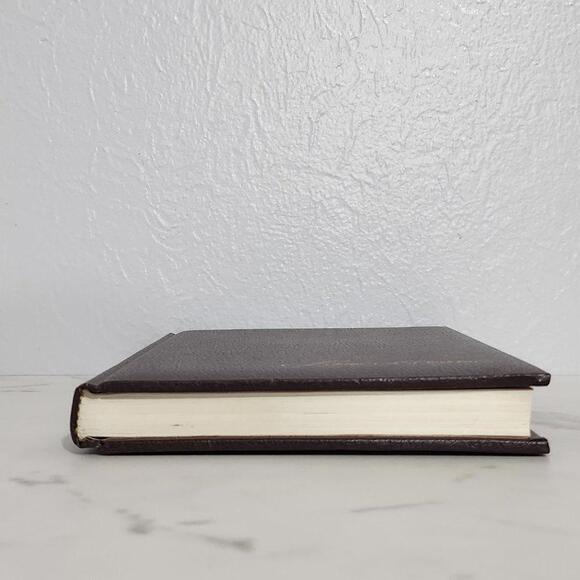 3/$25 The First Fast Draw by Louis L'Amour Leatherette Book - Picture 6 of 8